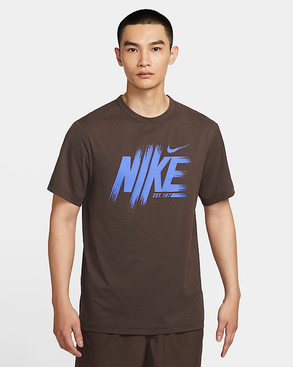 Nike Hyverse Men's Dri-FIT UV Training Top. Nike SG